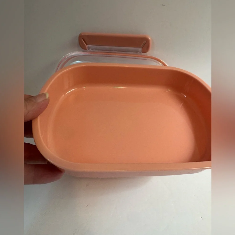 Gourmet Kitchen Pink Lunch Box with Removable Compartments and Airtight Lid